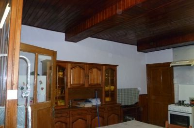 Rafraîchissement d’une cuisine de ferme Rafraîchissement d’une cuisine de ferme